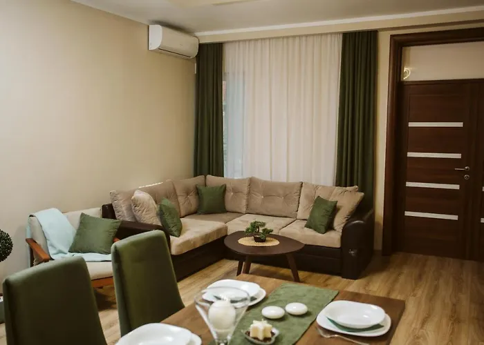 Vively Lux Apartment