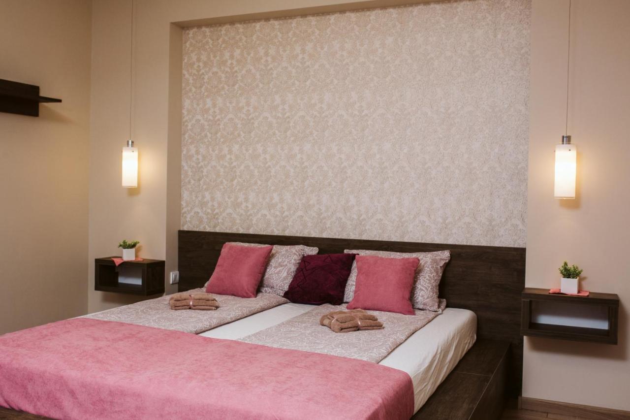 Vively Lux Apartment *